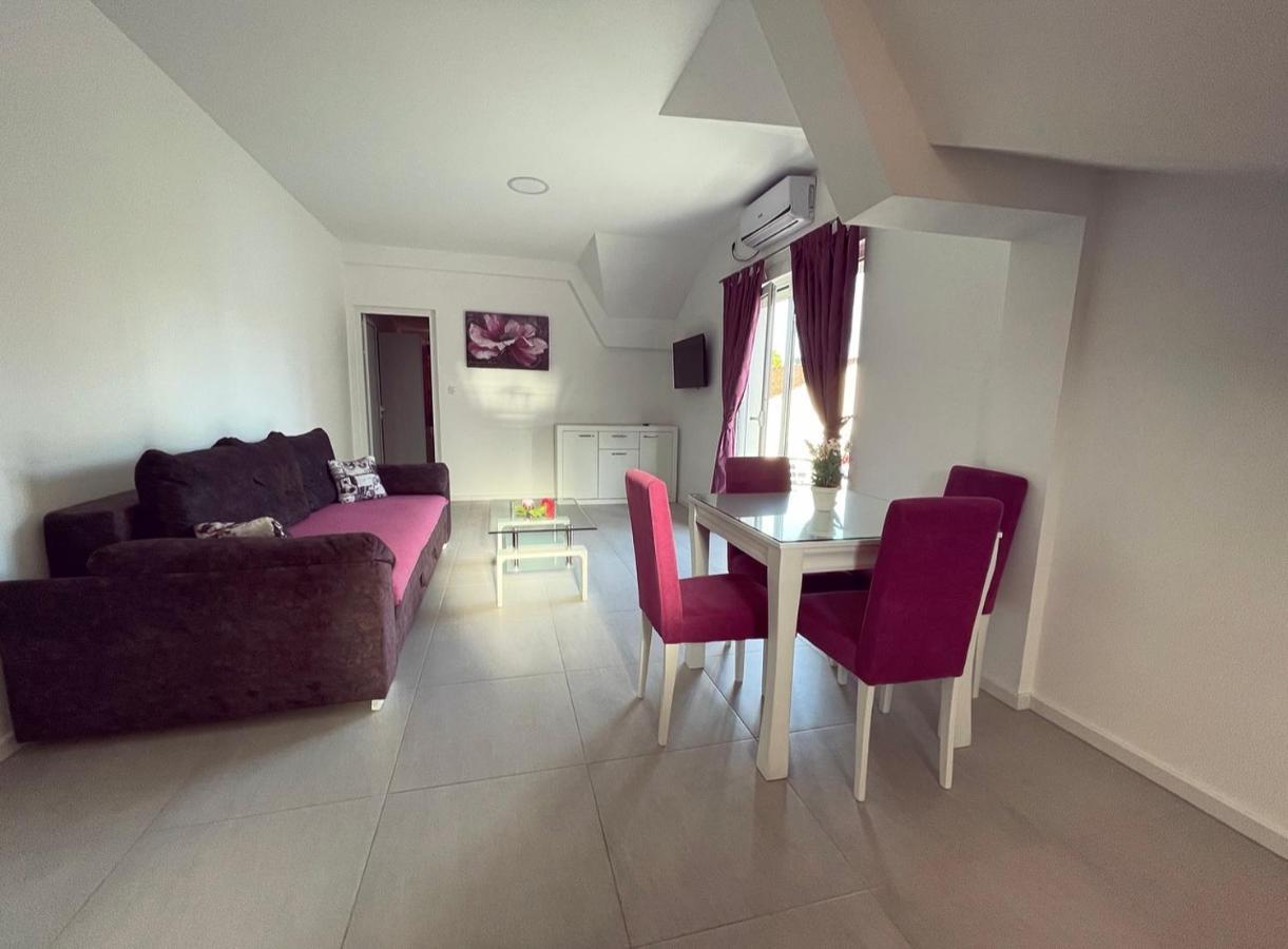 Apartmani Agi Budva Buitenkant foto